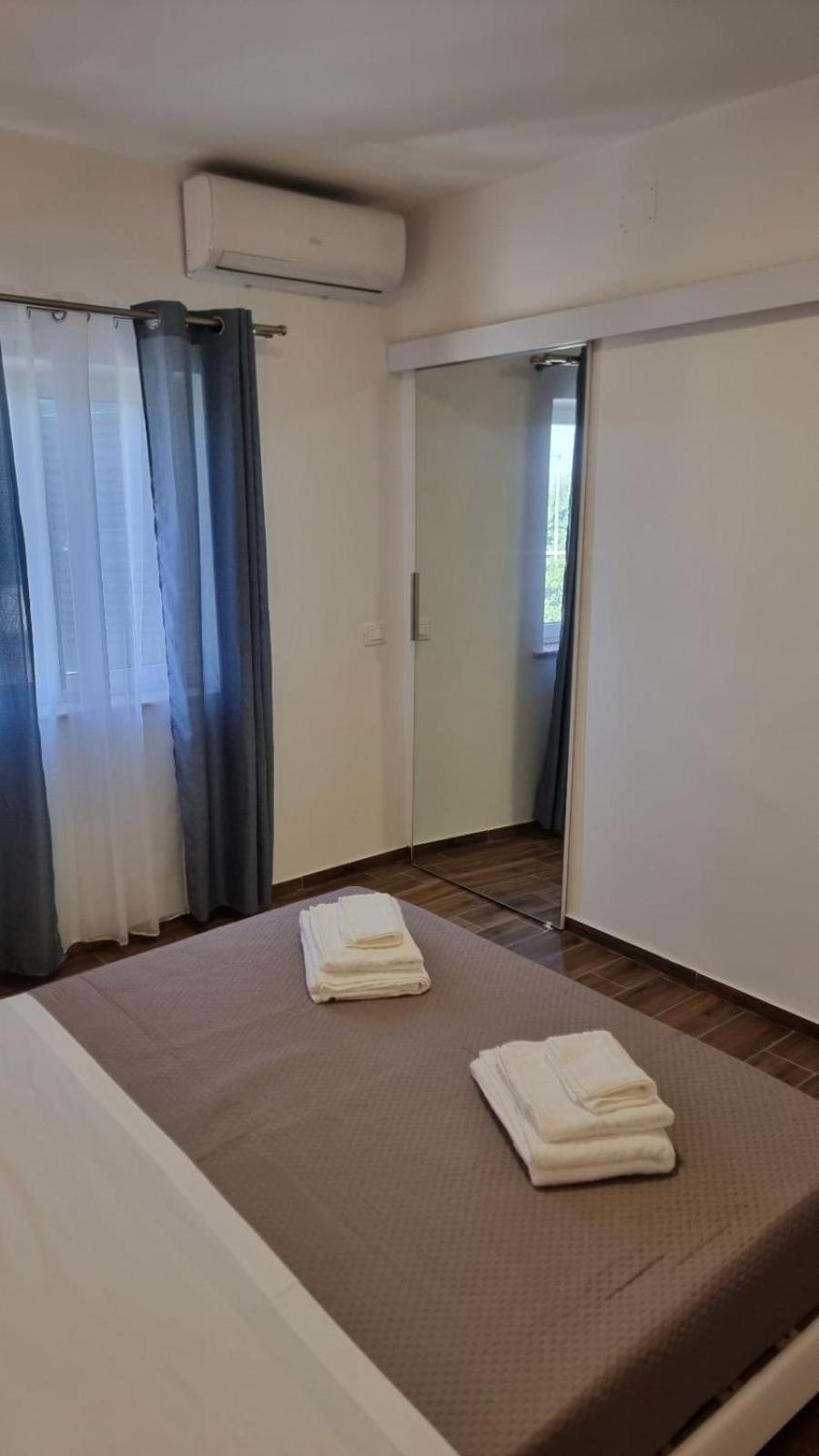 Fly Napoli Bed & Breakfast Екстериор снимка