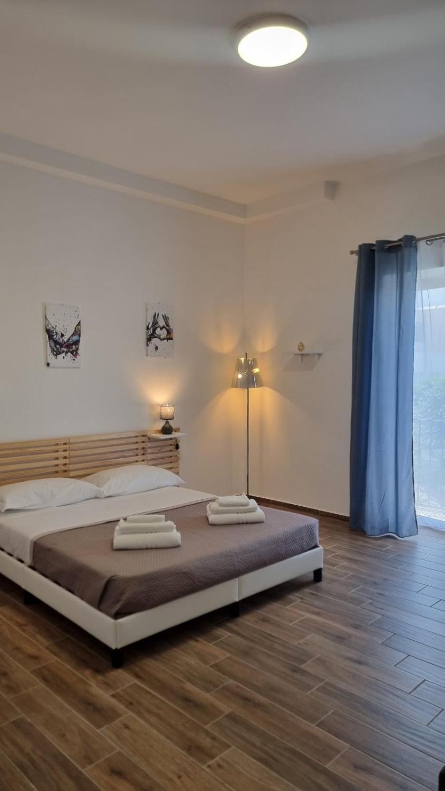 Fly Napoli Bed & Breakfast Екстериор снимка